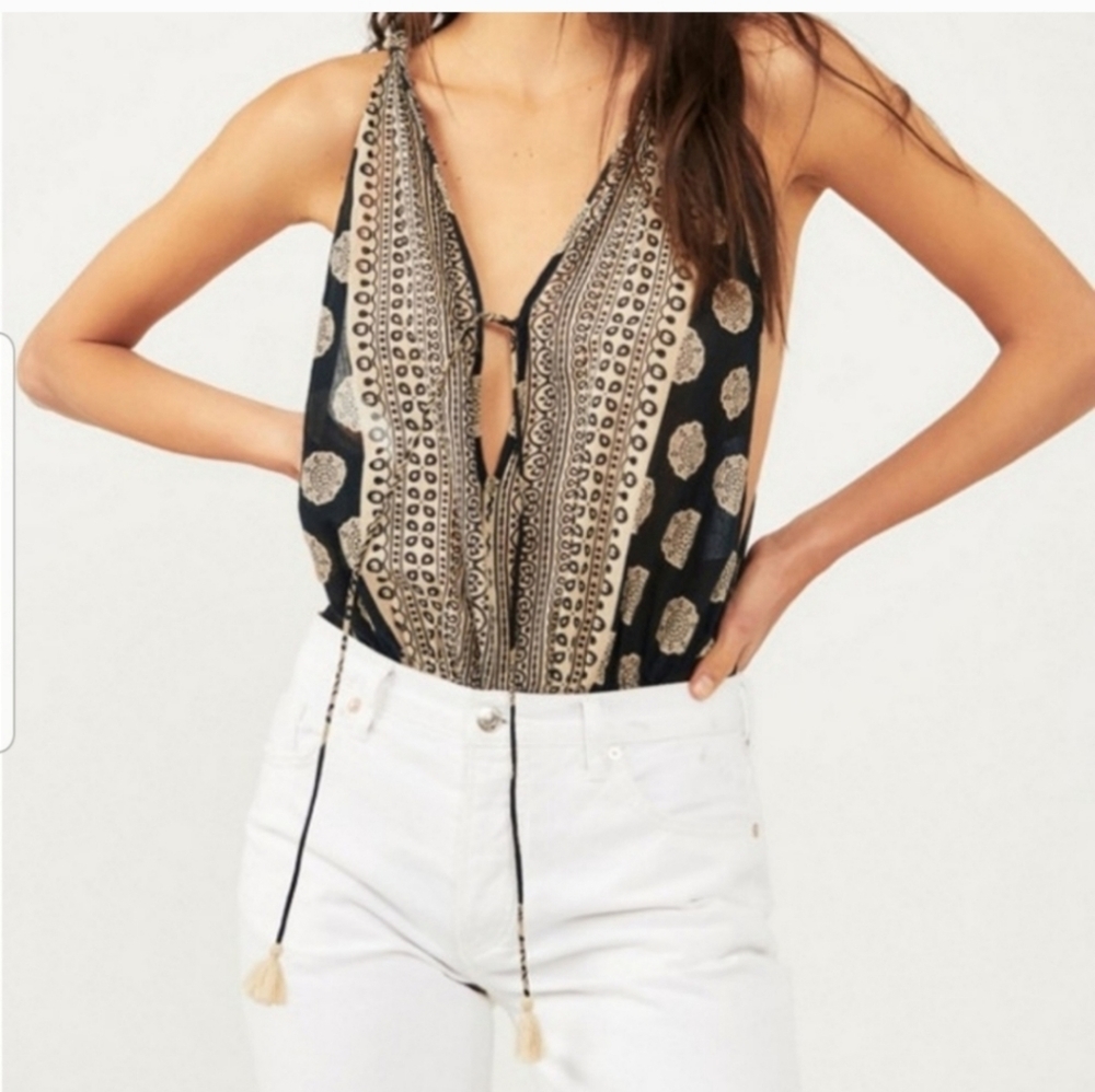 NWT || FREE PEOPLE || Soul Of the Sun, body suit w/ black bandeau included, sz S